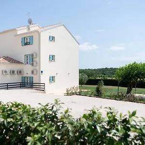 Appartamento Emilia, Umago